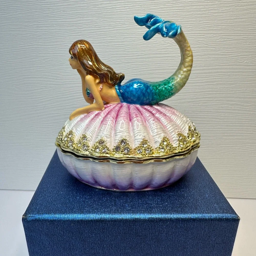 Mermaid Trinket Box Tchotchke NIB